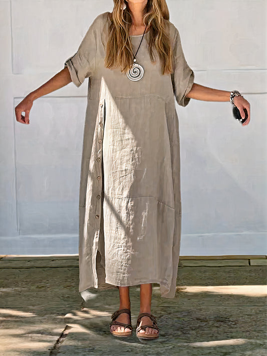 Casual long linen dress for women with a flowing design, lightweight fabric, and versatile style, ideal for summer days and casual outings.






