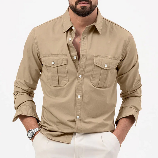 Elegant men's shirt with a breathable, lightweight design, perfect for summer days and versatile for any occasion.






