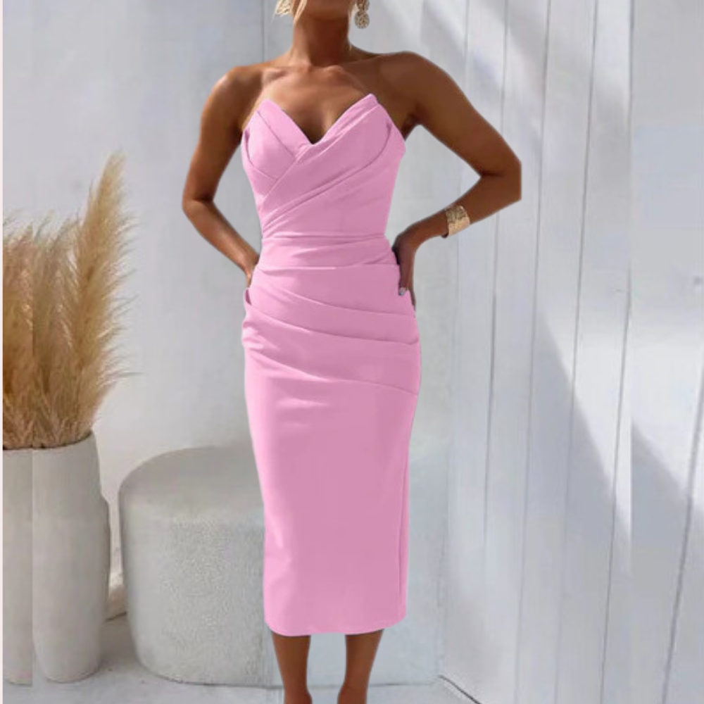 Elegant strapless party dress, perfect for summer days and formal occasions.






