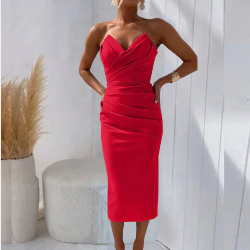 Elegant strapless party dress, perfect for summer days and formal occasions.






