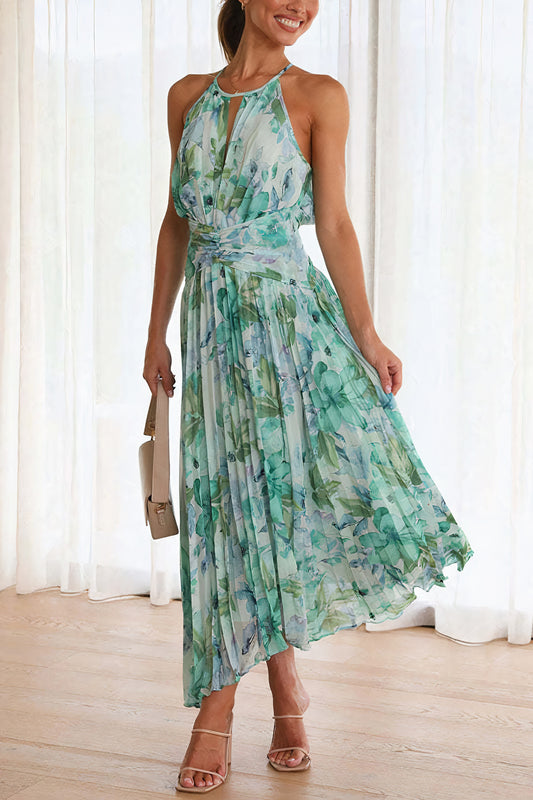 Sophisticated floral chiffon dress for women with a flattering silhouette and light, feminine design, ideal for special events and summer gatherings.






