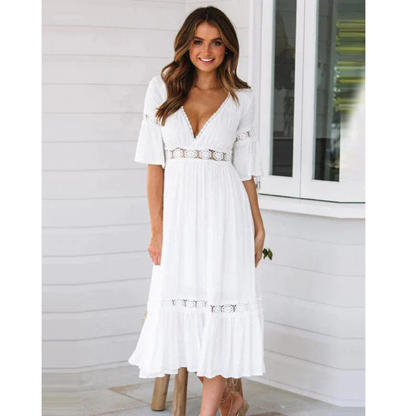 Stylish women's summer dress with a lightweight, flattering fit, perfect for warm weather and casual gatherings.






